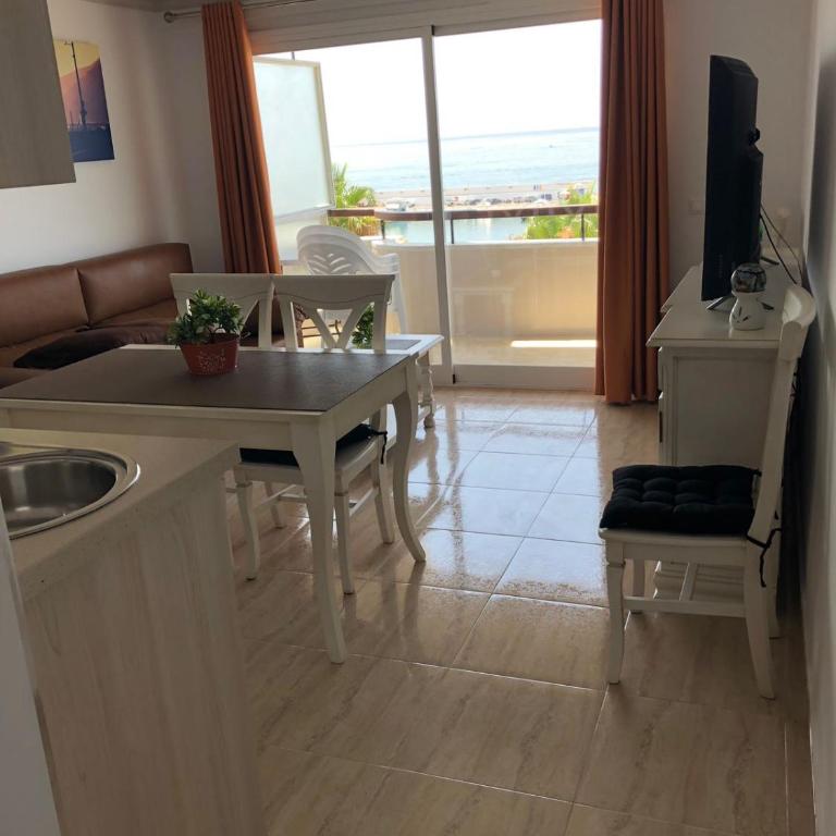 APARTAMENTO 4-2, EDIFICIO EDEN ROC I - Apartamento - 30