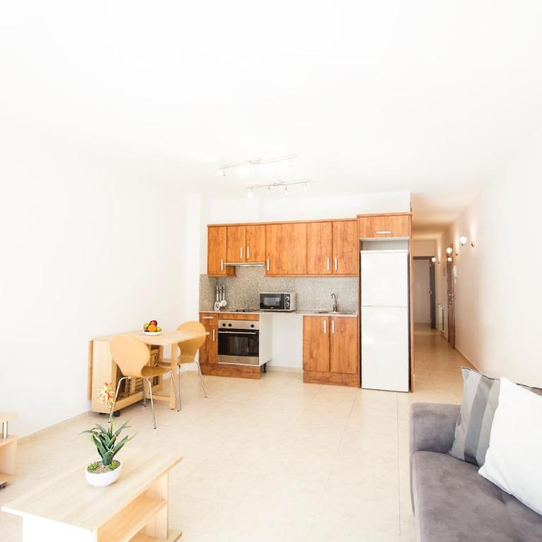 Apartaments Les Terrasses del Tarter - Apartment mit 2 Schlafzimmern und Balkon - 57