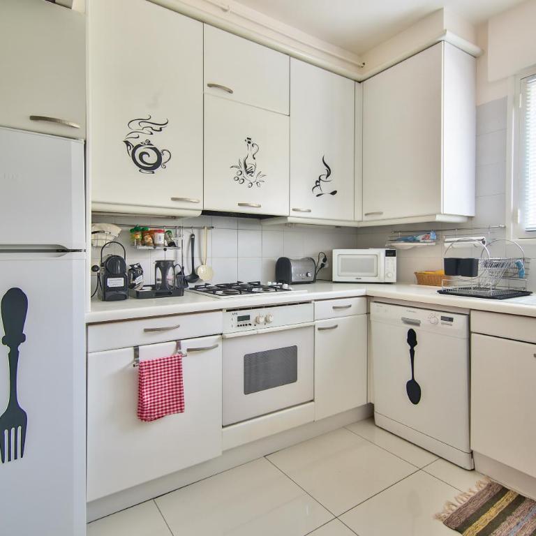 Cannes Film Festival Beach Apartment - Appartement - Vue sur Jardin - 8