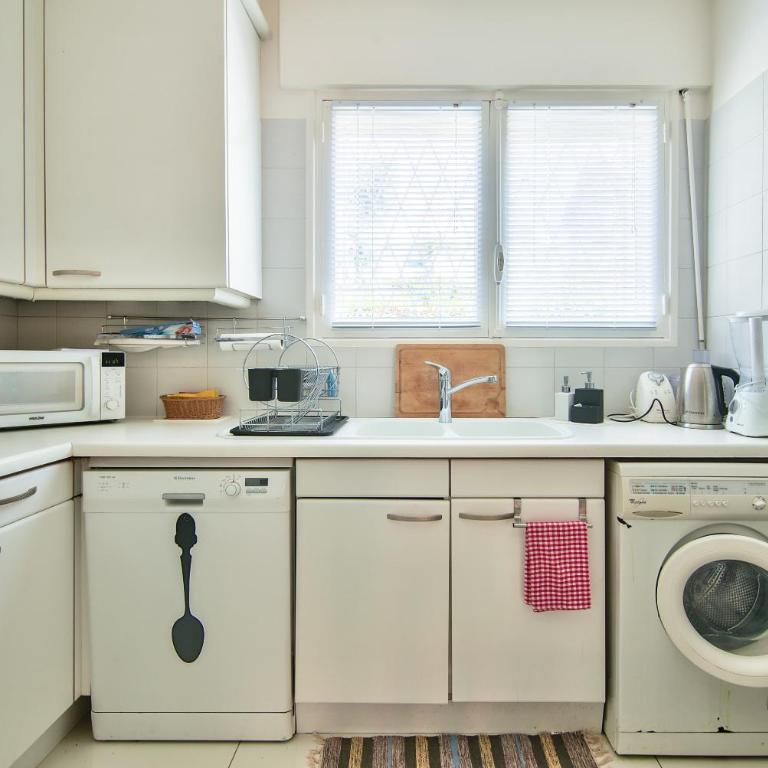 Cannes Film Festival Beach Apartment - Appartement - Vue sur Jardin - 9