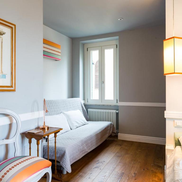 Guest House Poerio88 - Camera Familiare con Bagno - 13
