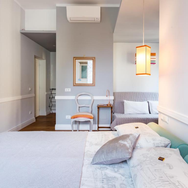 Guest House Poerio88 - Camera Familiare con Bagno - 1