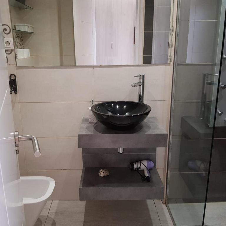 Yumbo Movida Accommodation - Apartamento con vistas a la piscina - 10