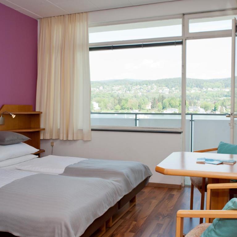 Tennis & Yacht Hotel Velden - Doppelzimmer mit Balkon - 5