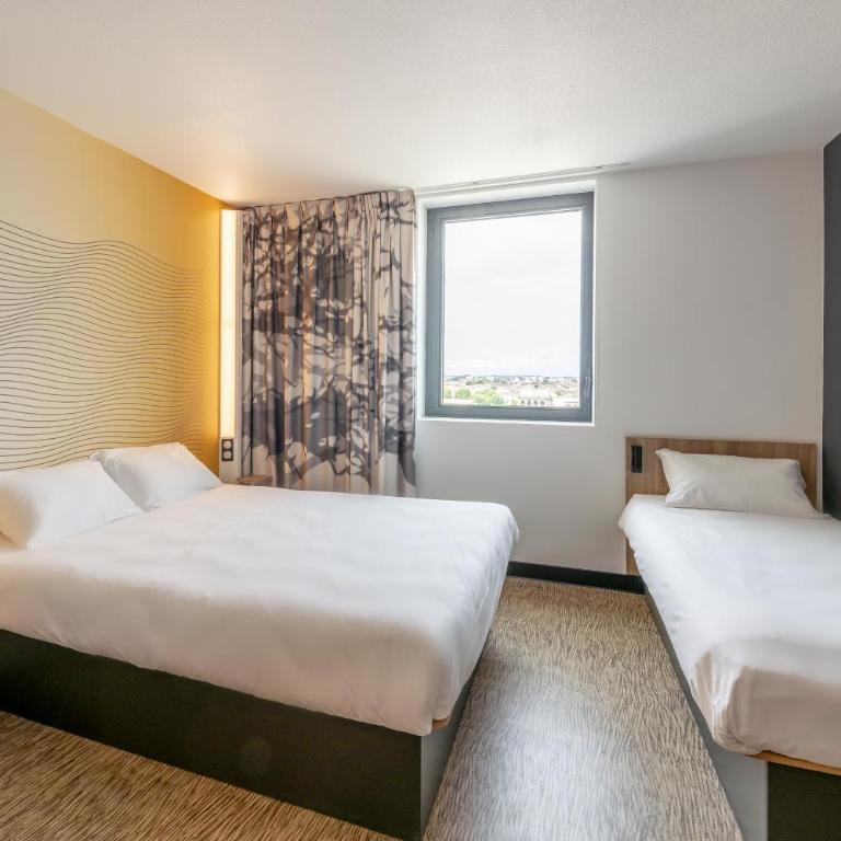 B&B HOTEL Bordeaux Centre Gare Saint-Jean - Chambre Triple - 1