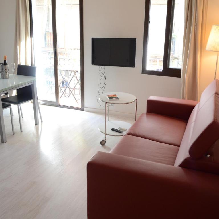 Poble Sec Apartments - One-Bedroom Apartment - 9