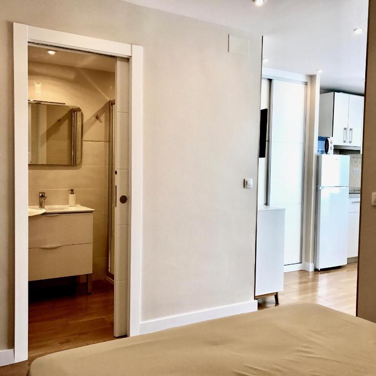 Central Torremolinos Studio - Apartamento Estudio - 7