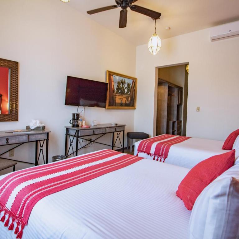 Hotel La Casona 30 - Doppelzimmer mit 2 Doppelbetten - 3