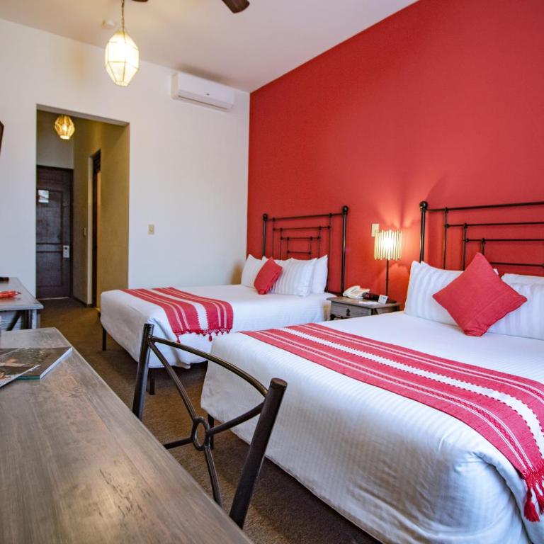 Hotel La Casona 30 - Doppelzimmer mit 2 Doppelbetten - 4