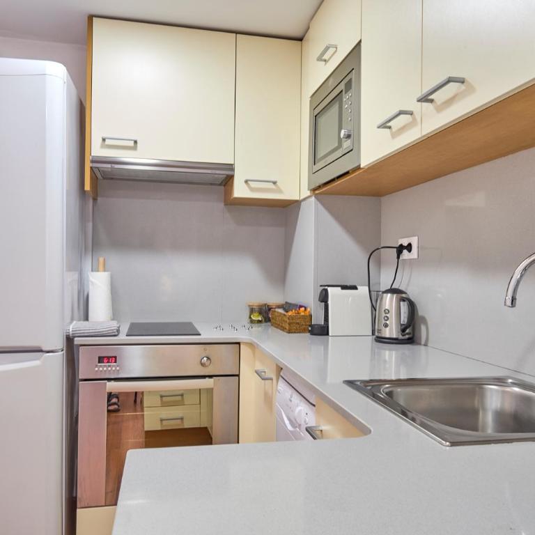 Little Home Girona - Apartamento Deluxe - 25