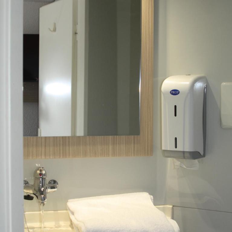 Premiere Classe Toulouse Sesquières - Chambre Double - 1