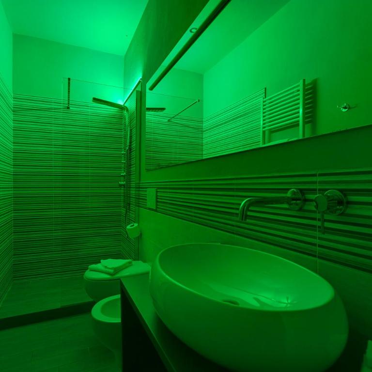 Courtyard Suite - Apartment - 22