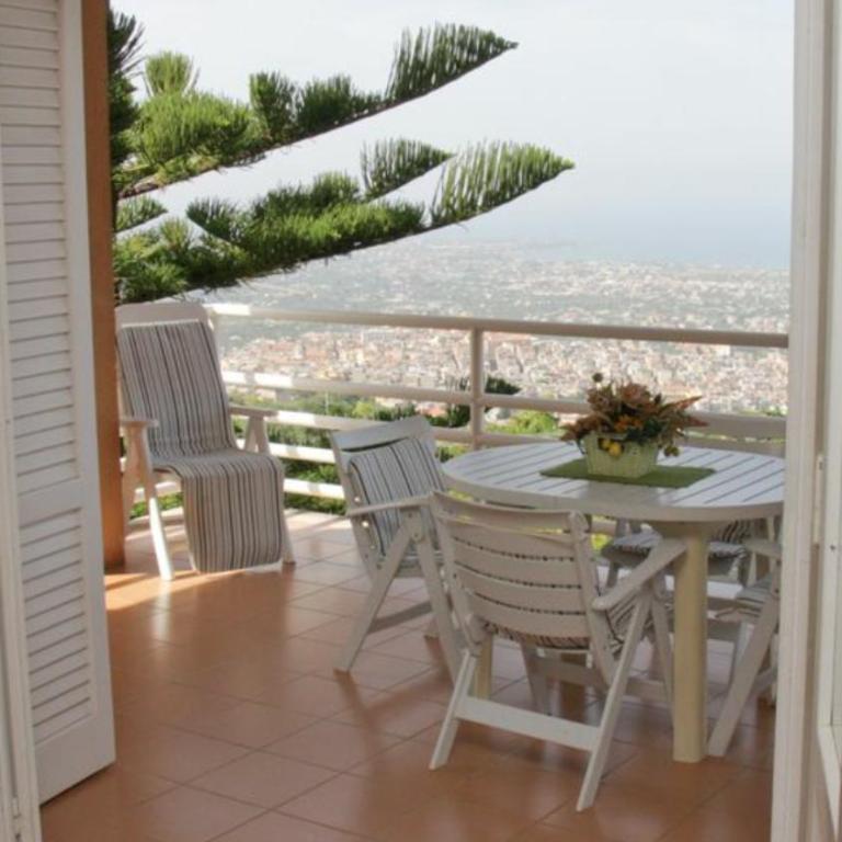 Lomarchi Holiday Home - Casa Vacanze - 1