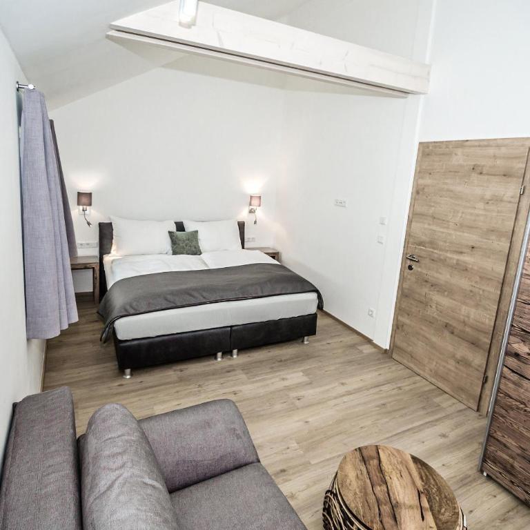 Alpine Apartments by Schnöll - Apartment mit 2 Schlafzimmern mit Balkon oder Terrasse - 20
