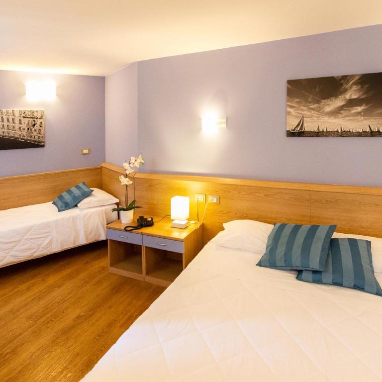 Hotel All'Arco - Camera Tripla - 3
