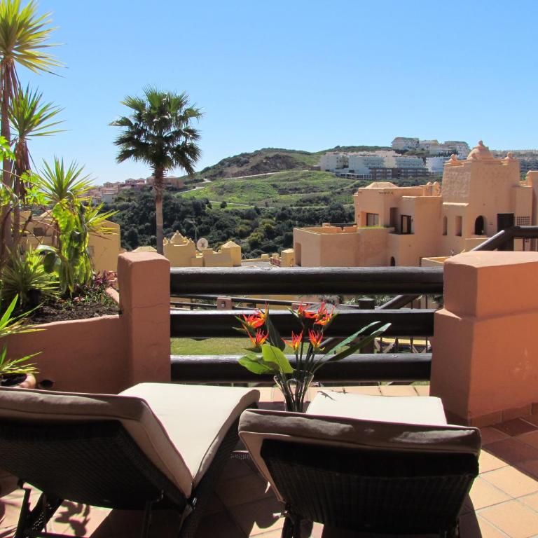 Flamingo Apartment Coto Real La Duquesa - Apartamento con terraza - 5