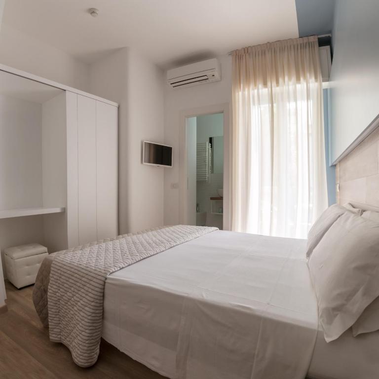 Riccione Beach Hotel Design - Brunch Experience - Double Room with Balcony - 9