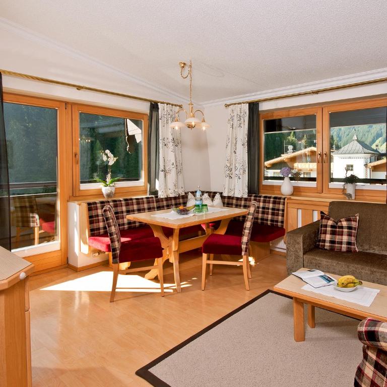 Hotel-Garni Jakober - B&B und Appartements - Studio - 11
