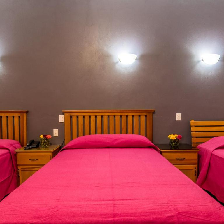 Hotel del Marquesado - Standard Double Room with Two Double Beds - 8