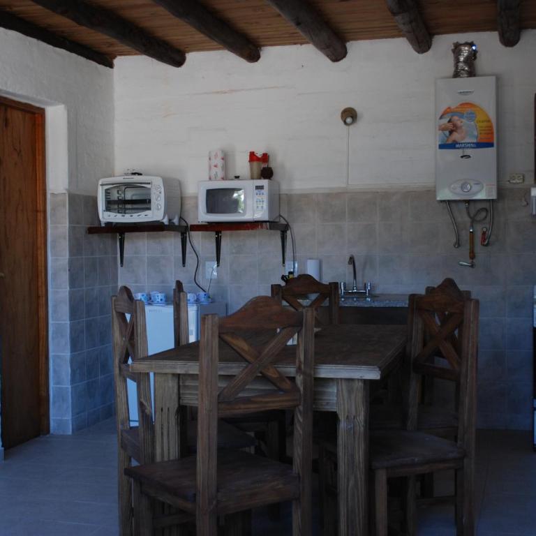 Cabañas Wenelcklén - Habitación Familiar con vistas a la montaña - 6