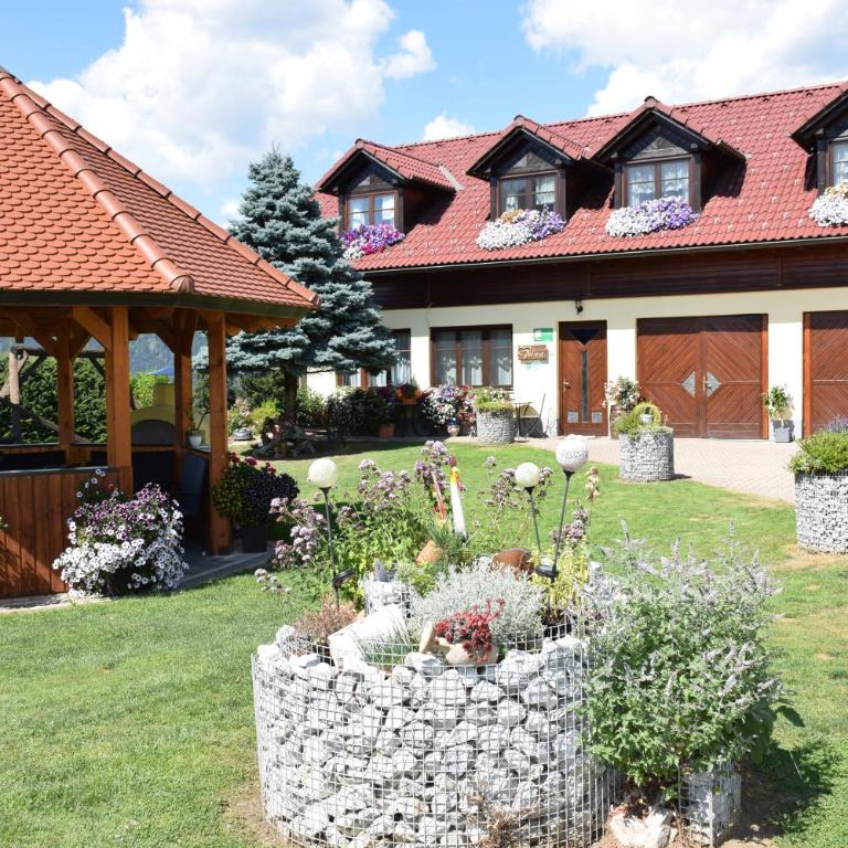 Urlaub am Bauernhof Familie Rößler vlg. Spor - Apartment - 2