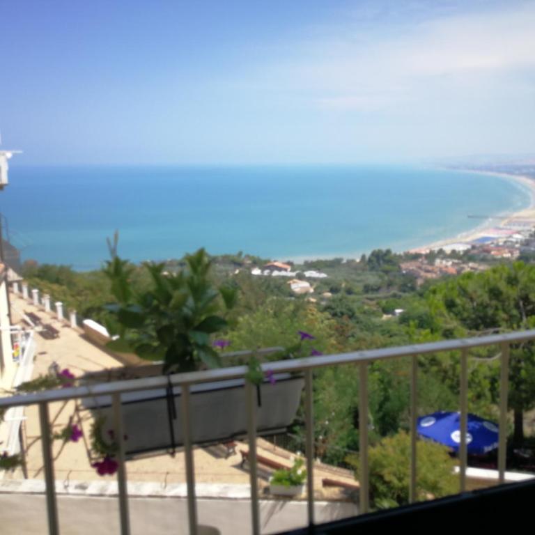 Il Bersó di Porta Catena - Camera Matrimoniale Deluxe con Balcone e Vista Mare - 1