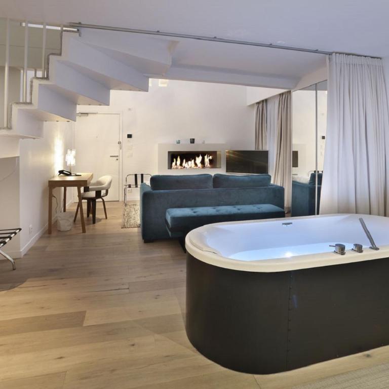 Petit Hôtel Confidentiel - Deluxe Family Suite - 3