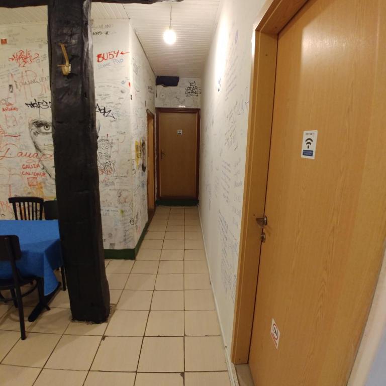 Ljubicica Hostel - Krevet na Sprat u Mešovitoj Spavaonici - 16