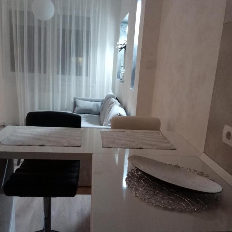 N&L - Apartman sa 1 Spavaćom Sobom - 10