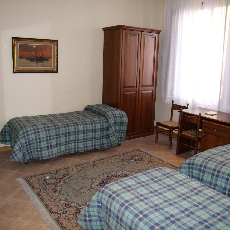 Hotel Savoia e Campana - Camera Tripla - 11