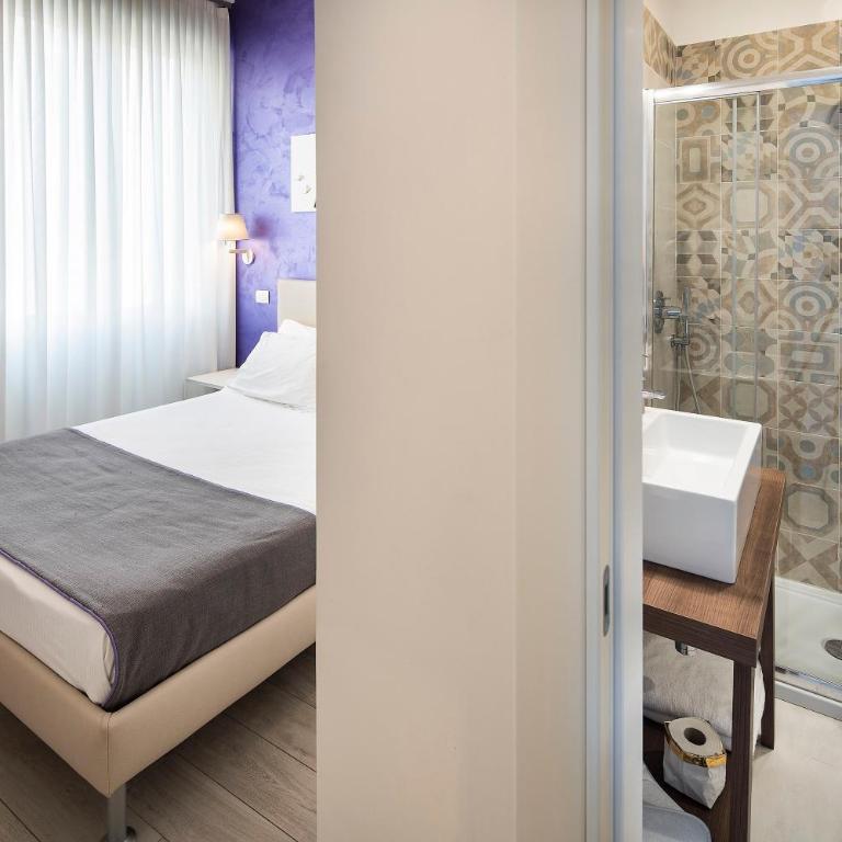 IstayinToledo Luxury Guest House - Double Room - 4