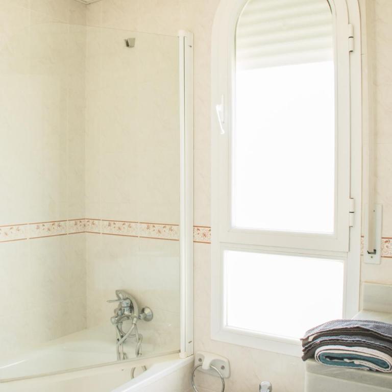 Cozy Apartment Banus - Apartment - 22