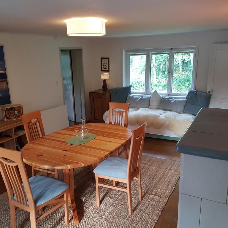 Chalet am See - Haus mit 3 Schlafzimmern - 5