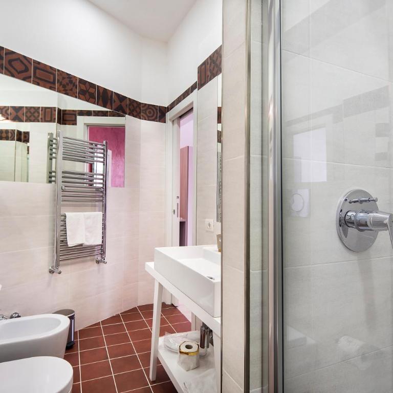 IstayinToledo Luxury Guest House - Superior Triple Room - 8
