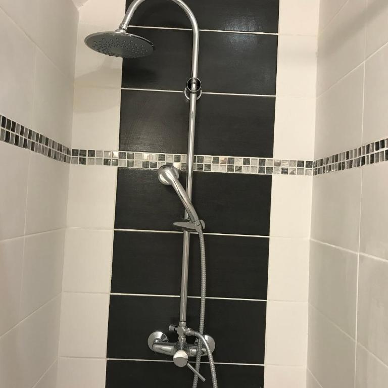 Lumineux T2 Vieille ville 3 pers parking gratuit - by La Source d'OrFée - Appartement - 39