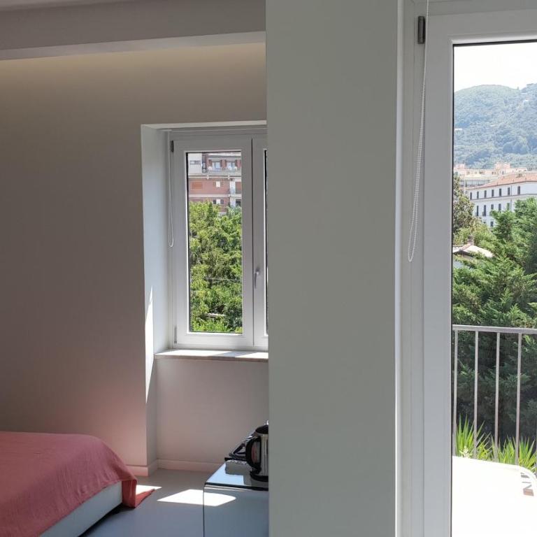 Younique - Deluxe Double Room - 6