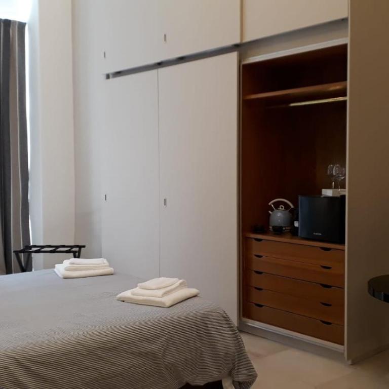 MammaDada charm rooms - Deluxe Double Room with Extra Bed - 9