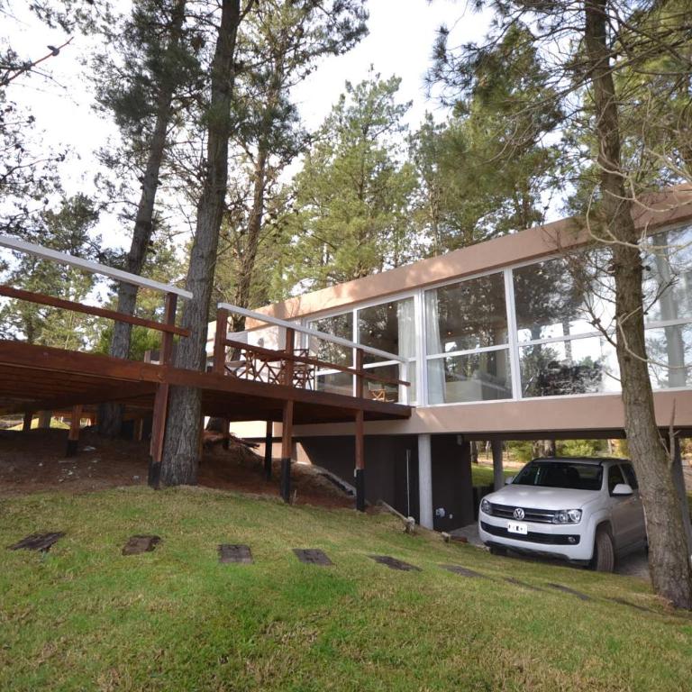 La Case - Three-Bedroom House - 7