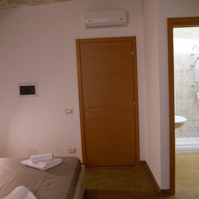 A Quattro di Mazze - Camera Tripla con Bagno Privato - 12