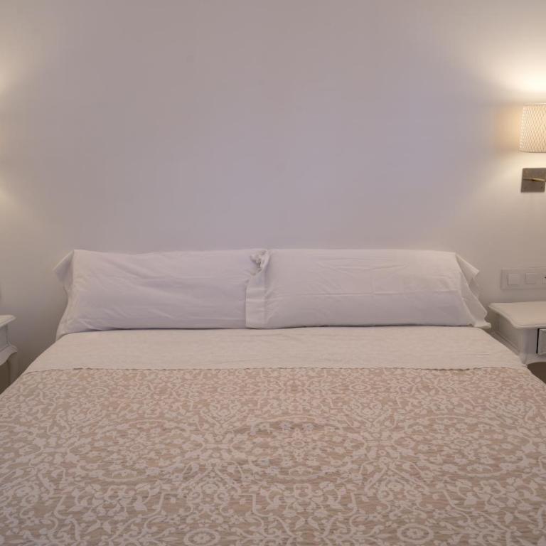 Hostal Marina Cadaqués - Habitación Familiar Estándar - 2