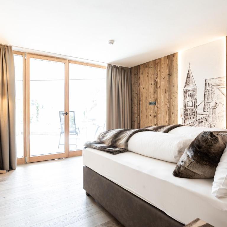 Aktiv- und Wellnesshotel Traube- Post - Suite - 2