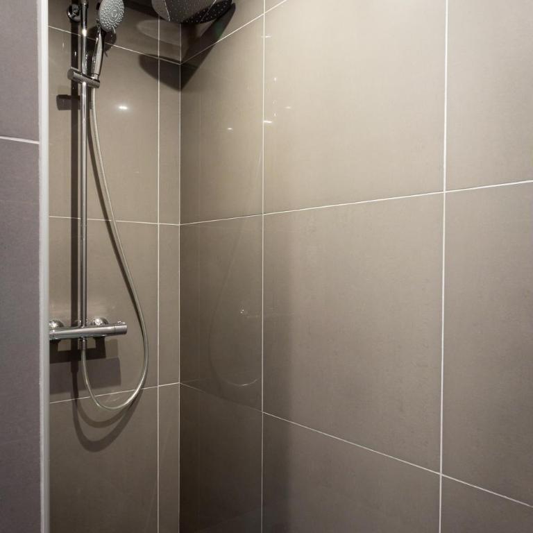 Hotel Libera Spa et Restaurant Caen Colombelles - Standard plus room with balcony or terrace - 9