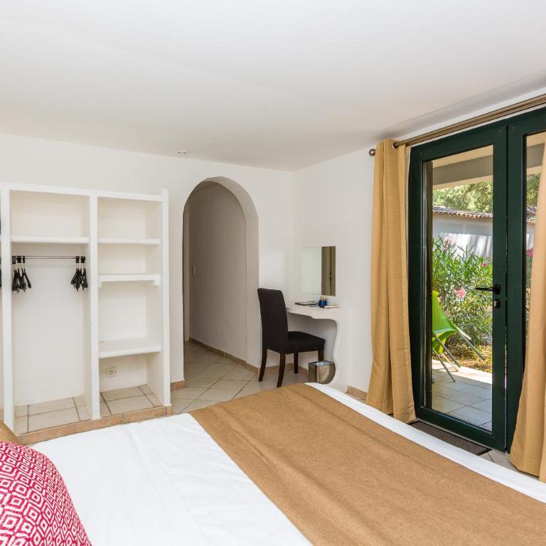 Kilina - Chambre Familiale avec Terrasse - 12