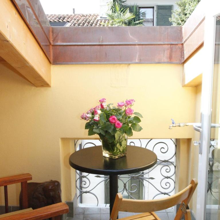 Juliet's nest in Verona - Camera Matrimoniale Deluxe con Terrazza - 5