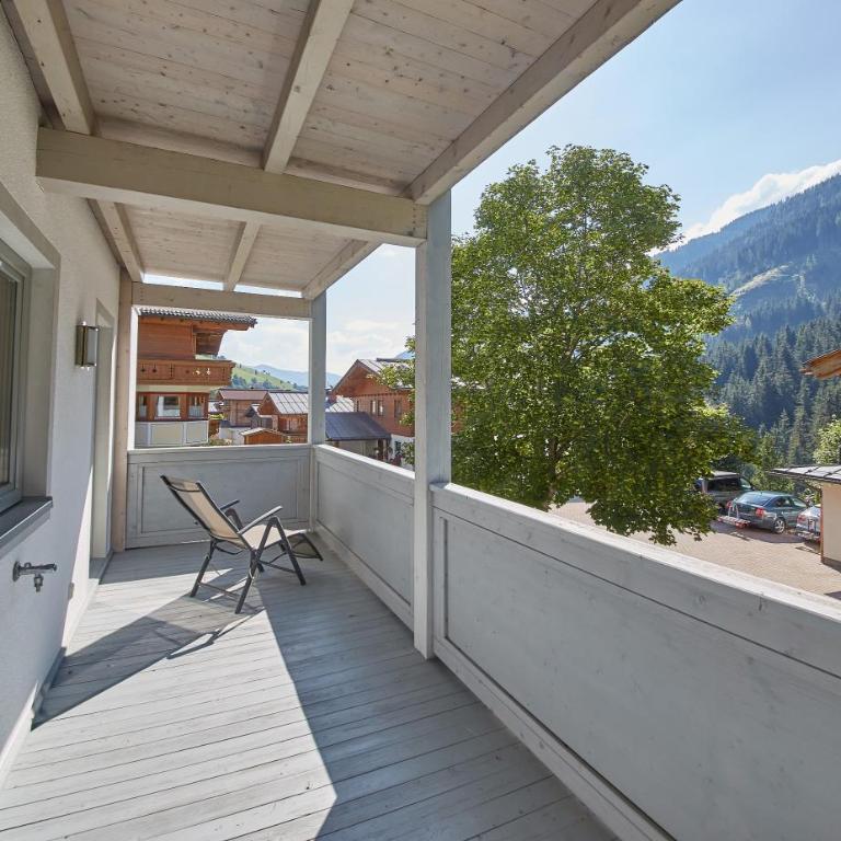 Chalet Birkenhof - Chalet mit Terrasse - 12