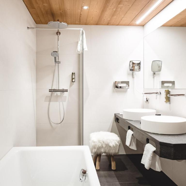 Aktiv & Spa Hotel Alpenrose - Suite mit Balkon - 4