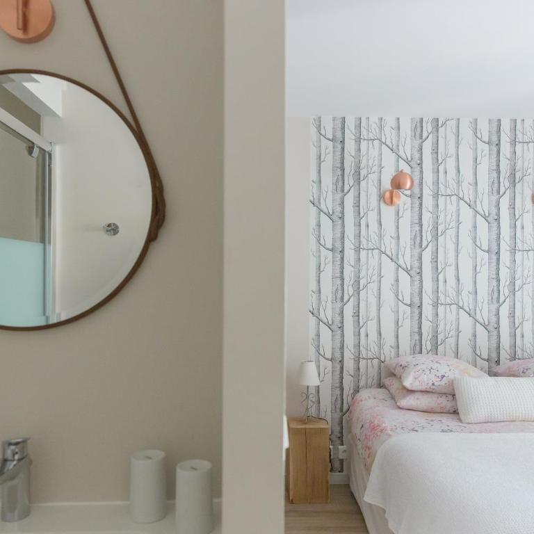 Le Mas des Alexandrins - Chambre Double avec Terrasse - 8