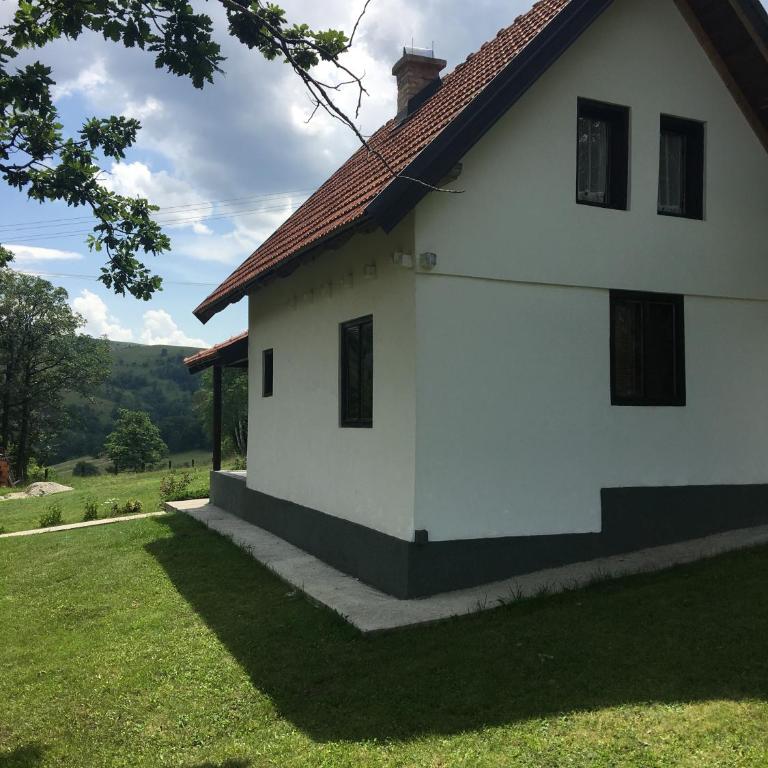 Vikendica na Zlatiboru - Koliba sa 2 Spavaće Sobe - 8