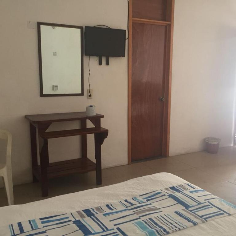 Hotel Carruiz - Habitación Doble Deluxe - 2 camas - 10