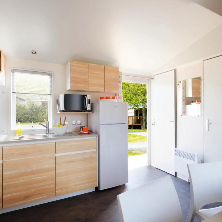 CAMPING & SPA CAP SOLEIL - Mobile Home - 2